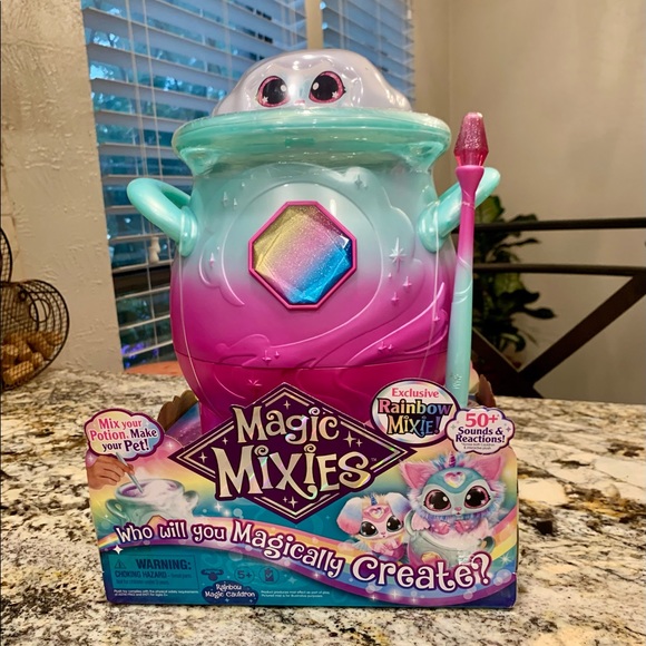magic mixies Other - Magic Mixies Magical Misting Cauldron with Interactive Rainbow Plush Toy Rare